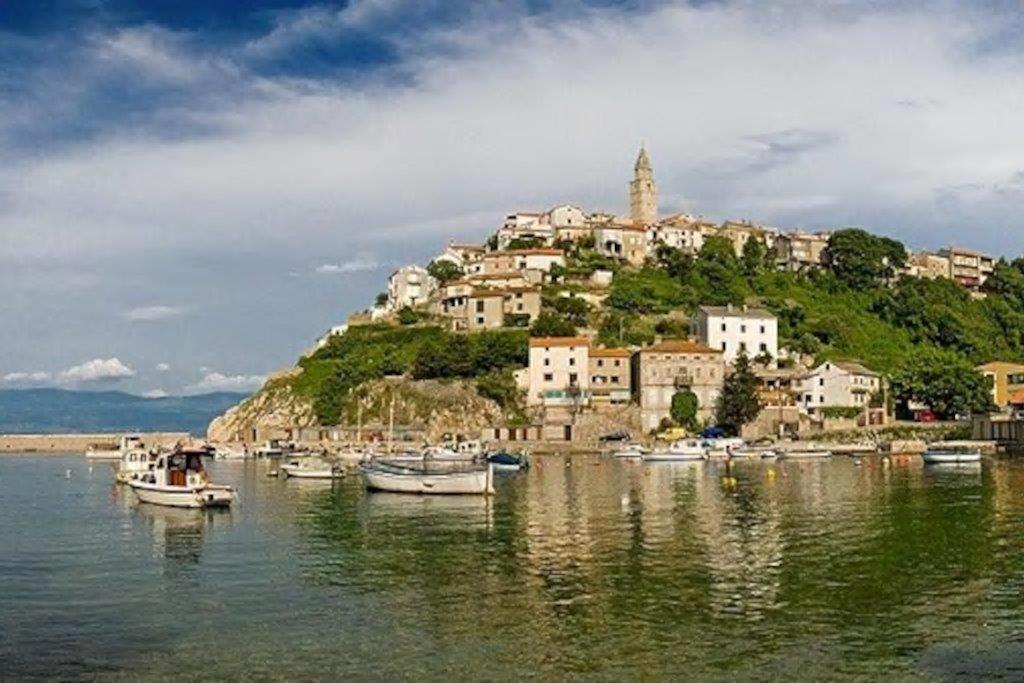 Apartmani Braut Kornić Dış mekan fotoğraf