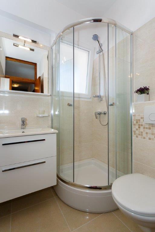 Apartmani Braut Kornić Dış mekan fotoğraf