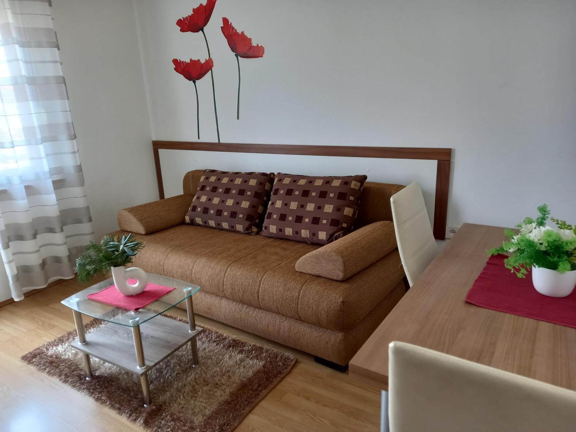 Apartmani Braut Kornić Dış mekan fotoğraf